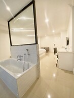 Loewy's Home Jakarta