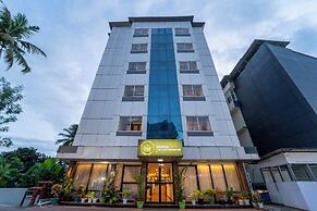 Treebo Classic Highway Side