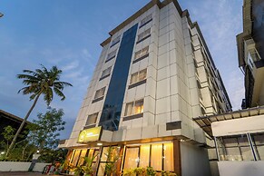 Treebo Classic Highway Side