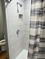 Oak Island 4BR Retreat