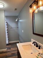 Oak Island 4BR Retreat