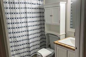 Oak Island 4BR Retreat