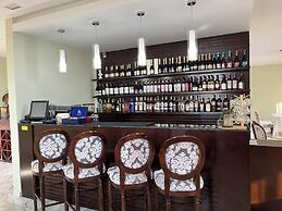 GIOWINE Hotel&Restaurant