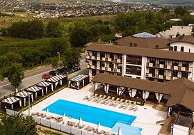 GIOWINE Hotel&Restaurant