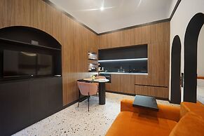 JAIS Home-Moon Apartment-Old Town/ Muzeului Square