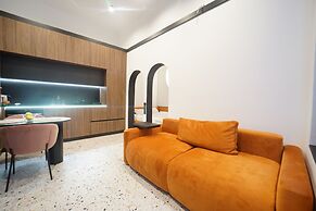 JAIS Home-Moon Apartment-Old Town/ Muzeului Square