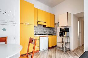 JOIVY Stylish Flat close to Centre