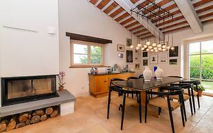 Luxury Farmhouse in Umbria-podere Montecani