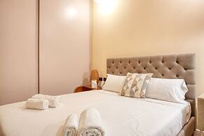 JOIVY Stylish Central Maisonette