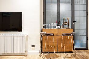 JOIVY Stylish Central Maisonette