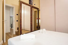 JOIVY Stylish Central Maisonette