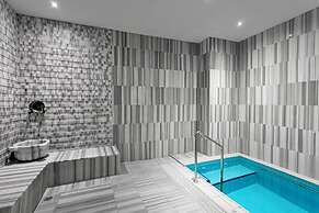 Armada Grannos Thermal Hotel & Convention Center