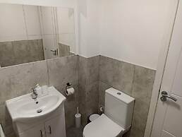 Leicester - Apartment - Sleeps 4 - 97ws