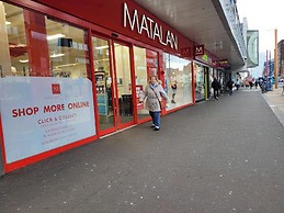 Leicester - Apartment - Sleeps 4 - 97ws