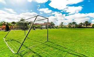 Solterra Resort!! Spacious House With Game Room, Private Pool and Movi