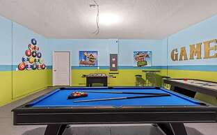 Solterra Resort!! Spacious House With Game Room, Private Pool and Movi