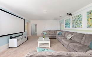 Solterra Resort!! Spacious House With Game Room, Private Pool and Movi