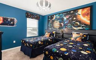 Solterra Resort!! Spacious House With Game Room, Private Pool and Movi