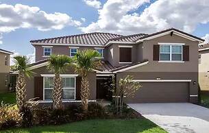 Solterra Resort!! Spacious House With Game Room, Private Pool and Movi