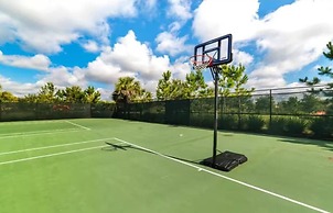 Solterra Resort!! Spacious House With Game Room, Private Pool and Movi