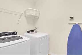 Solterra Resort!! Spacious House With Game Room, Private Pool and Movi