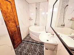 Pink Boutique Ben Thanh Hotel