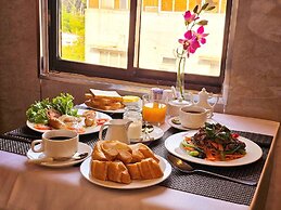 Pink Boutique Ben Thanh Hotel