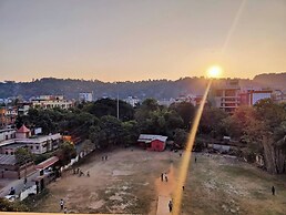 Cozy Guwahati Apartment With City & Mountain Views