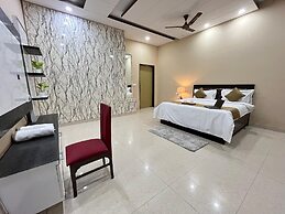 GoBravo 11- 6BHK Farm with Pool Gurgaon