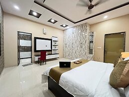 GoBravo 11- 6BHK Farm with Pool Gurgaon