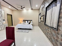 GoBravo 11- 6BHK Farm with Pool Gurgaon