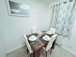 2 Bed-2 Bath-town Centre-free Parking