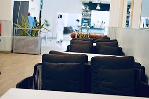 Alyusra Palm Tree Hotel