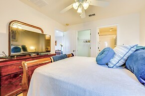 5 Mi to Dtwn Clermont: Family Home w/ Water Views!