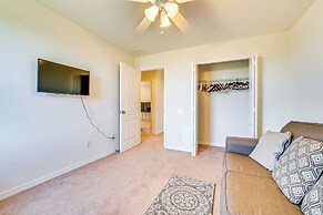 5 Mi to Dtwn Clermont: Family Home w/ Water Views!