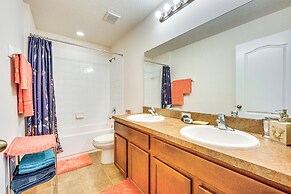 5 Mi to Dtwn Clermont: Family Home w/ Water Views!