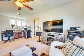 5 Mi to Dtwn Clermont: Family Home w/ Water Views!