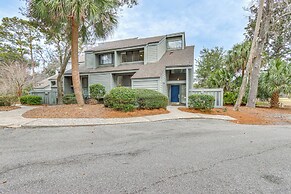 Walk to Community Beach: Coastal Carolina Condo