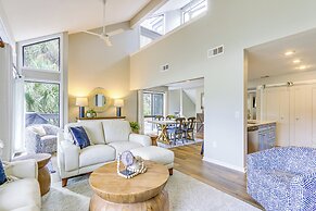 Walk to Community Beach: Coastal Carolina Condo