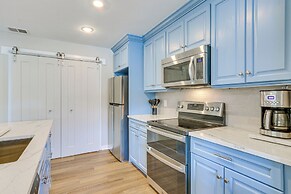 Walk to Community Beach: Coastal Carolina Condo