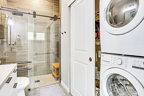 Walk to Trail: 'lookout Landing' Newly Built Home!