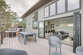 Walk to Trail: 'lookout Landing' Newly Built Home!