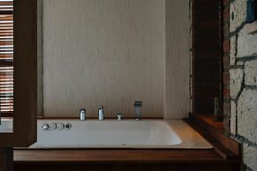 ACC Olives Hotel & Restaurant