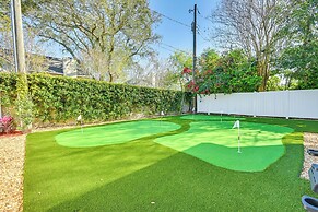 Modern Lakeland Golf Retreat w/ Putting Green