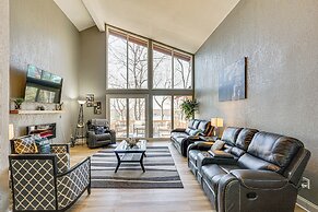 Luxury Lake Home, Amazing Views, Resort Amenities