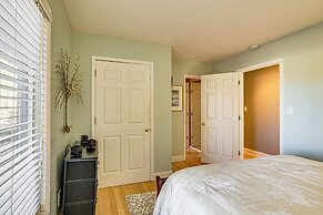 Luxury Lake Home, Amazing Views, Resort Amenities