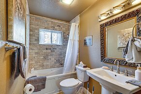 Luxury Lake Home, Amazing Views, Resort Amenities