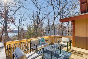 Luxury Lake Home, Amazing Views, Resort Amenities