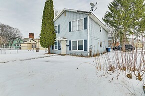 Near Hospitals: Home w/ Yard in Albany!