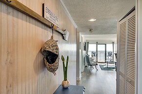 Walk to Beach: Emerald Isle Condo w/ Ocean View!
